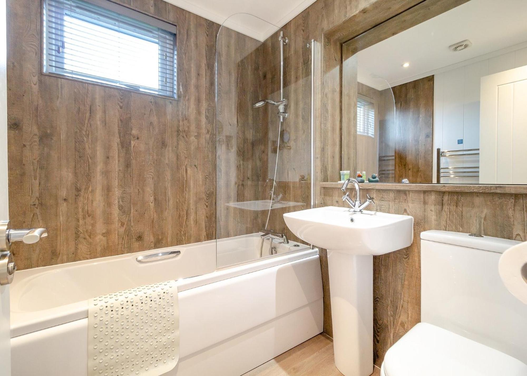 Norfolk Woods Resort&Spa Narborough  Værelse billede